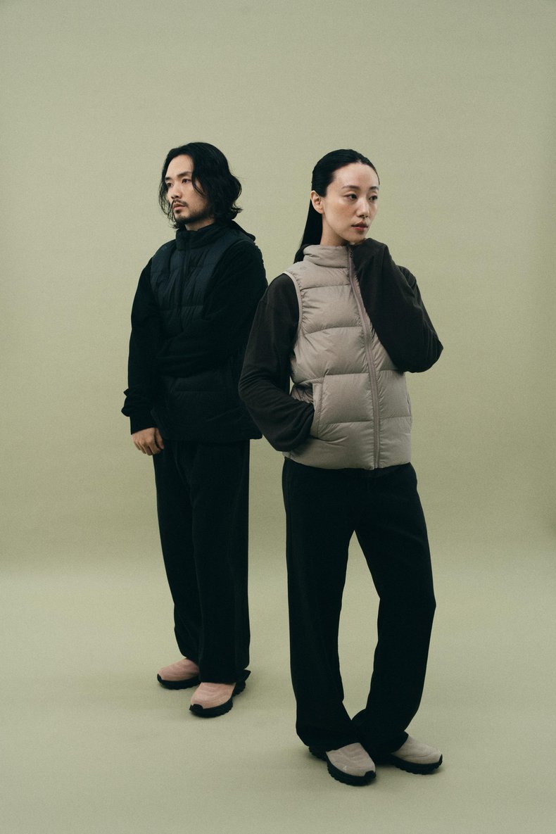도스 덕다운 경량 패딩 조끼 공용