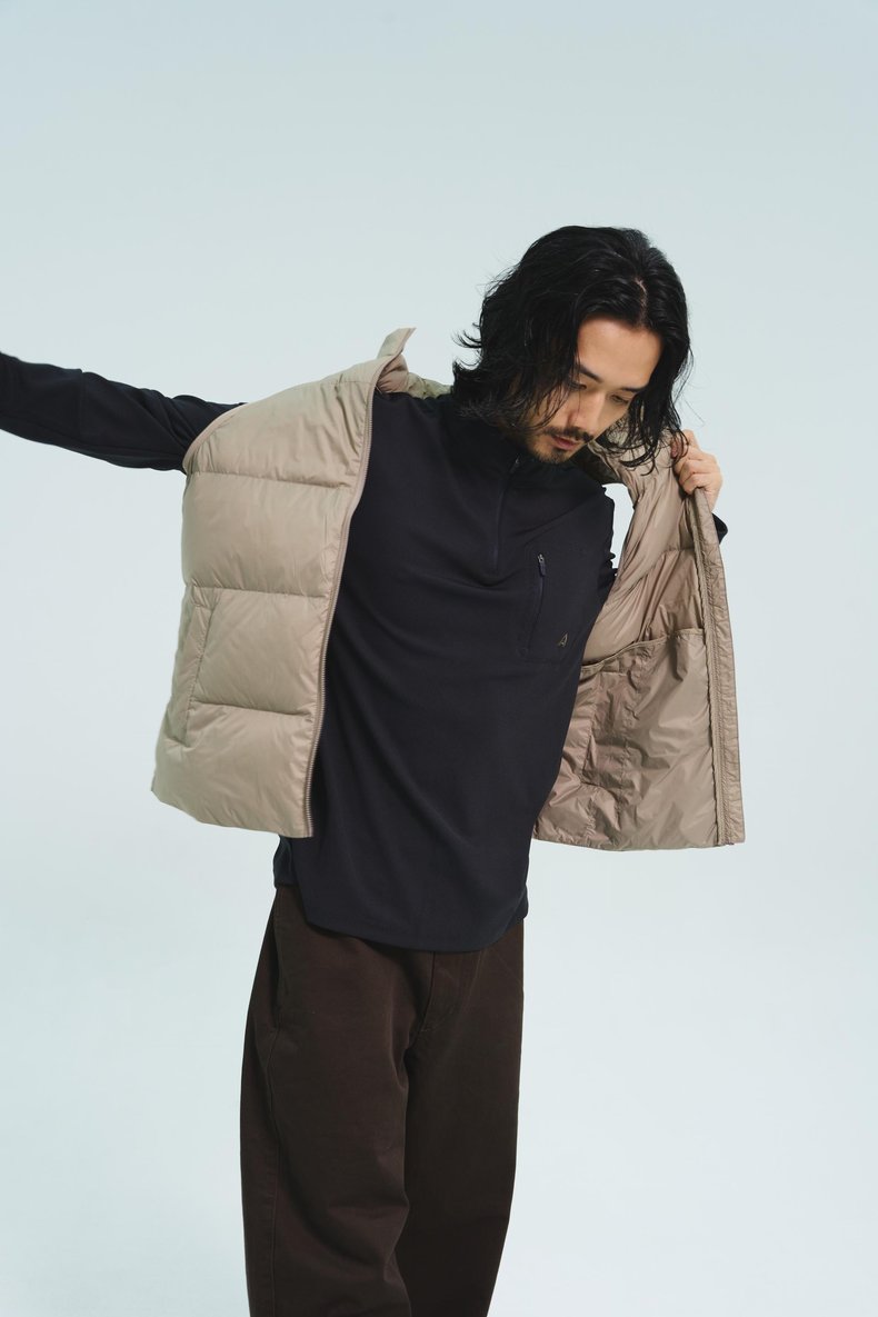 도스 덕다운 경량 패딩 조끼 공용