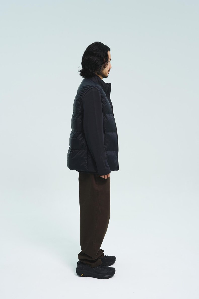 도스 덕다운 경량 패딩 조끼 공용