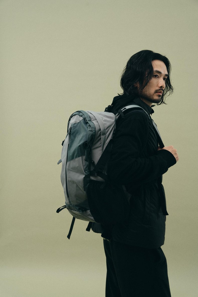 마치 경량 트레킹 백팩 30L