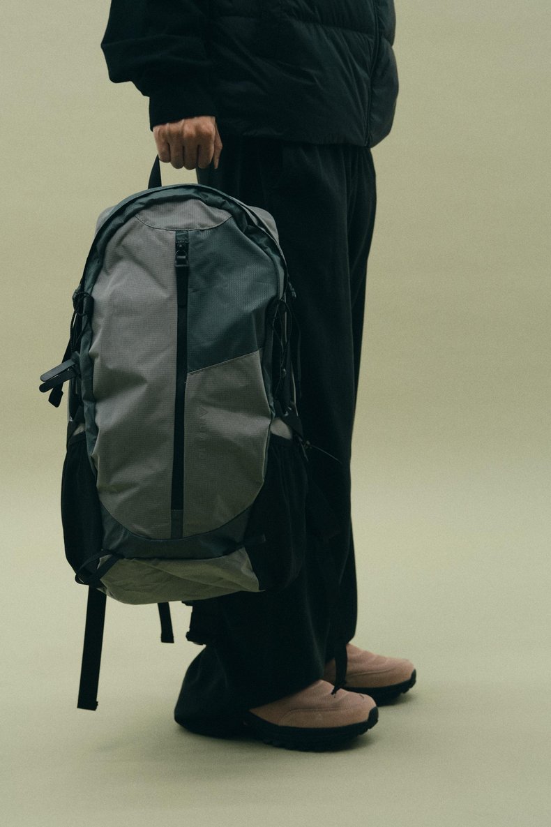 마치 경량 트레킹 백팩 30L