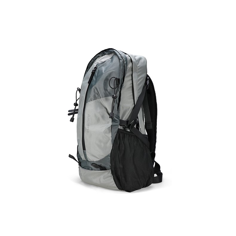마치 경량 트레킹 백팩 30L