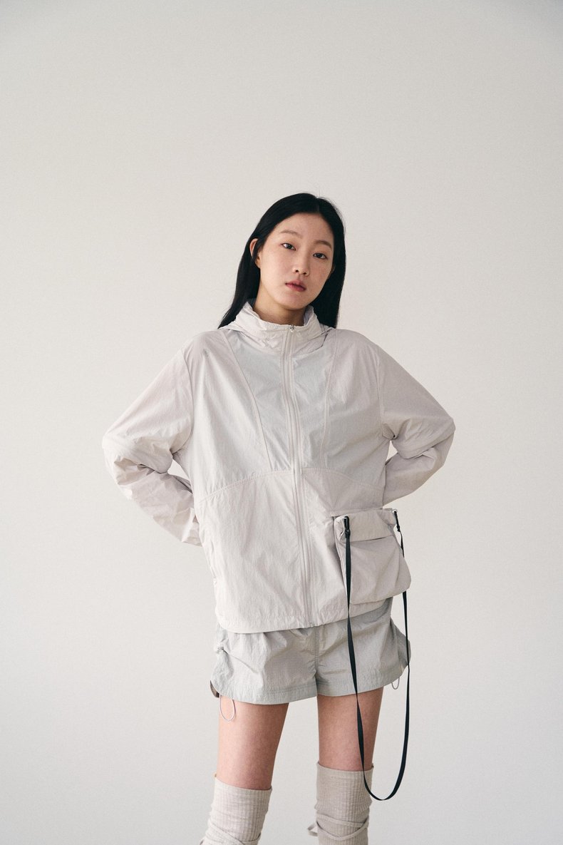사코슈백 바람막이 자켓 여성
