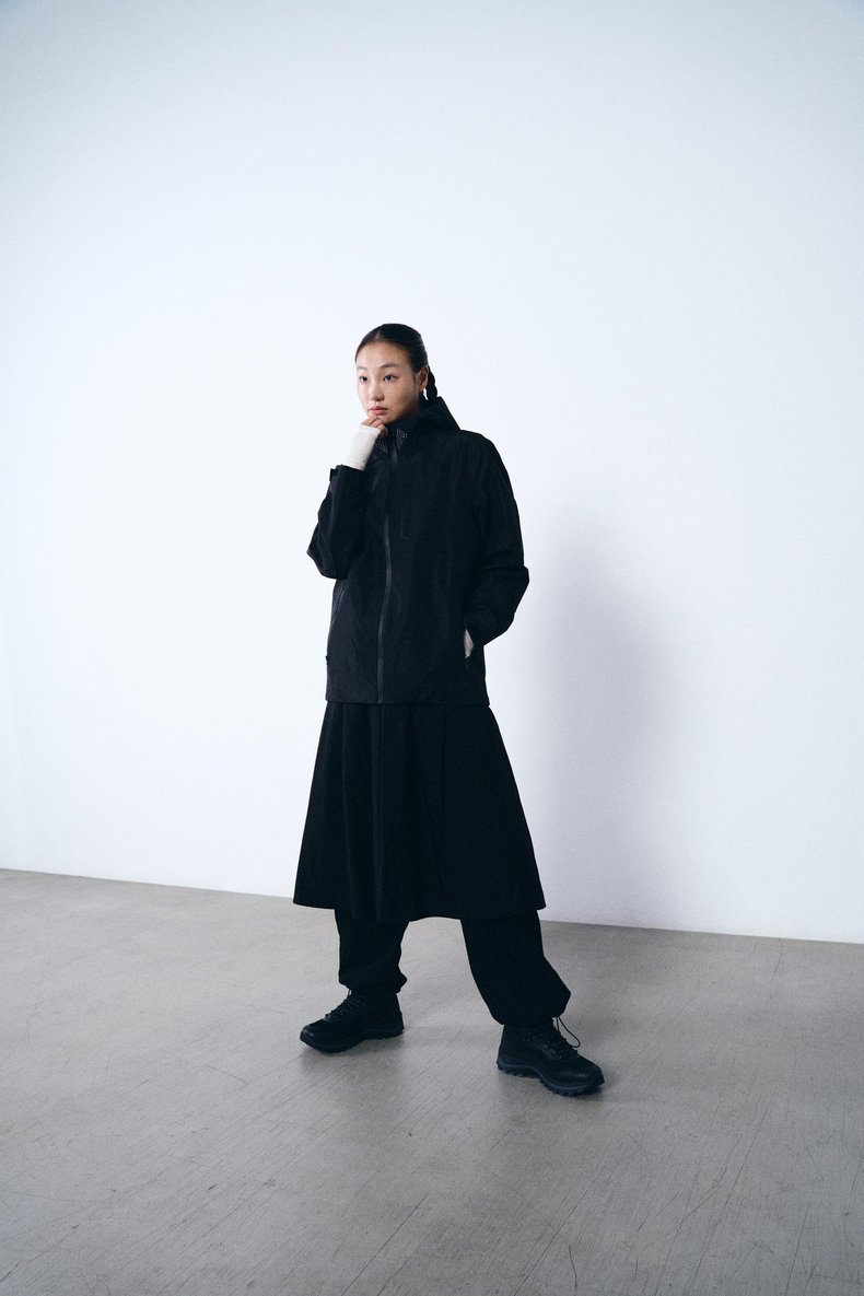 Alpha Hard Shell Jacket (Women's)