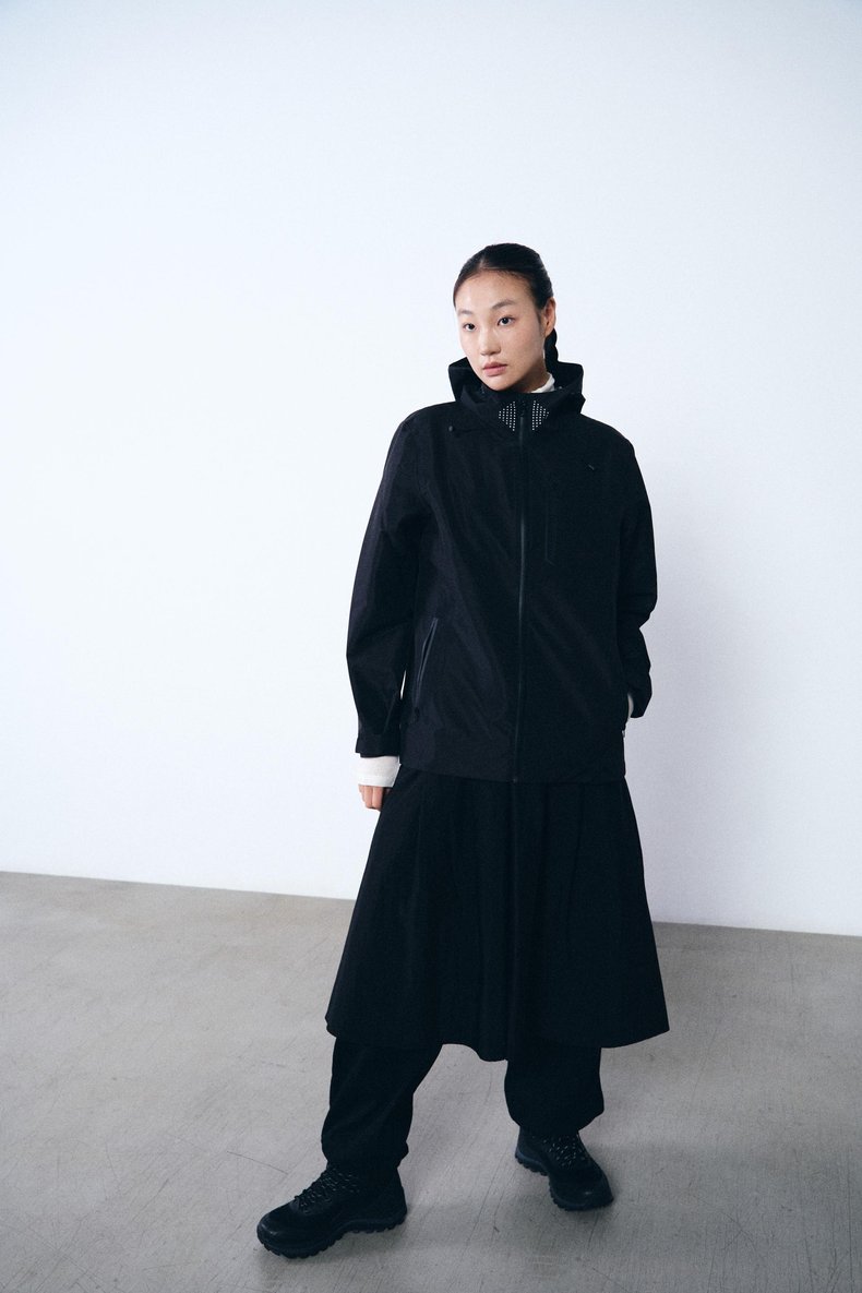 Alpha Hard Shell Jacket (Women's)